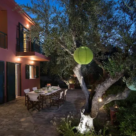 Vilă Bellazante Country Villas *
