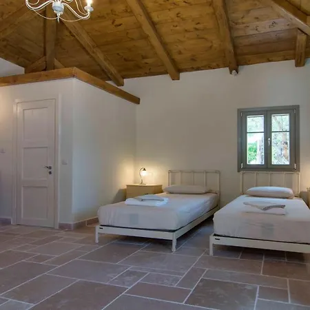 Vilă Bellazante Country Villas *